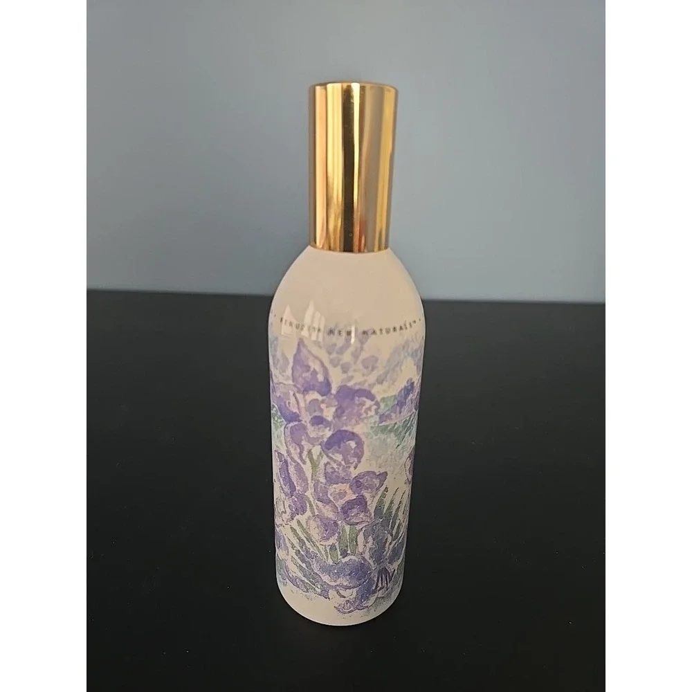Vintage 1995 Renuzit - Naturals Air Freshener Freesia - Used‎